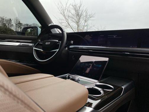 2025 Cadillac Escalade ESV Premium Luxury