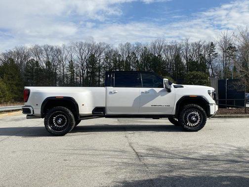 2025 GMC Sierra 3500 Denali