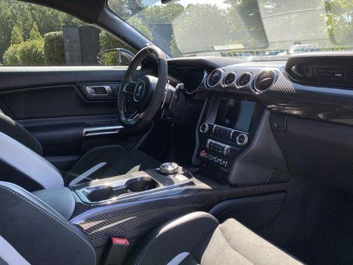 2020 Ford Shelby GT500 Base