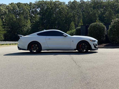 2020 Ford Shelby GT500 Base