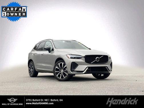 2025 Volvo XC60 B5 Plus