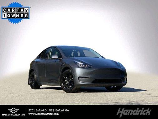 2022 Tesla Model Y Long Range Dual Motor All-Wheel Drive