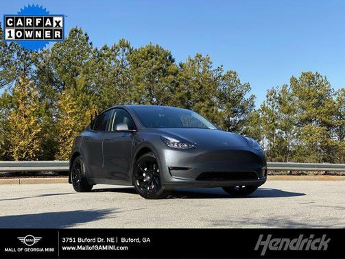 2022 Tesla Model Y Long Range Dual Motor All-Wheel Drive