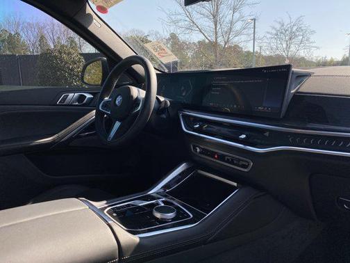 2026 BMW X6 xDrive40i