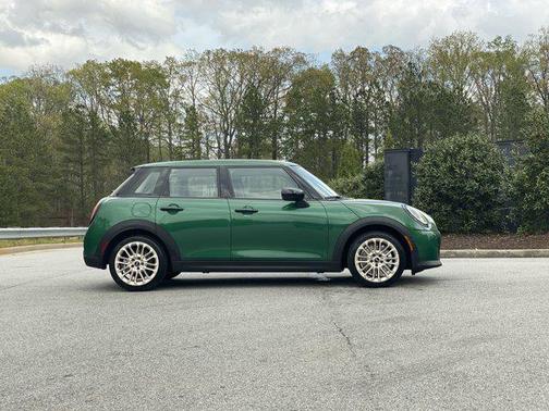 2025 MINI Hardtop Cooper