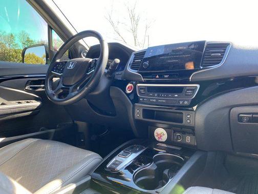 2019 Honda Passport Elite