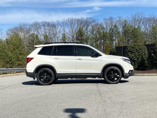 2019 Honda Passport Elite