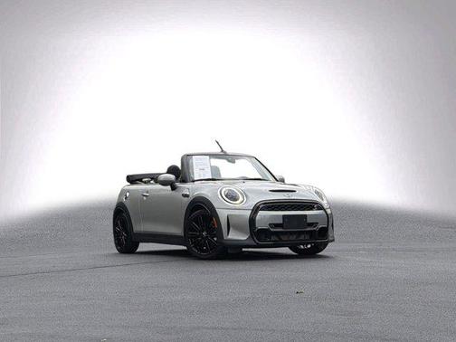 Melting Silver III Metallic 2024 MINI Convertible Cooper S