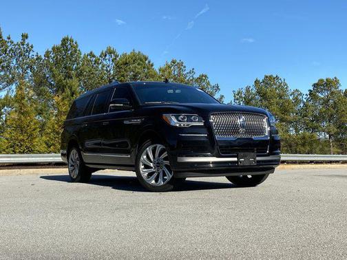 2024 Lincoln Navigator Premiere