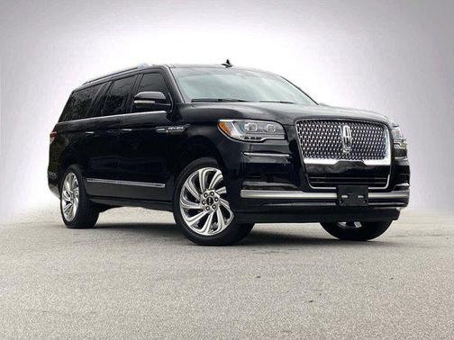 2024 Lincoln Navigator Premiere
