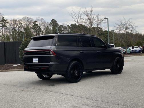 2025 Lincoln Navigator Reserve
