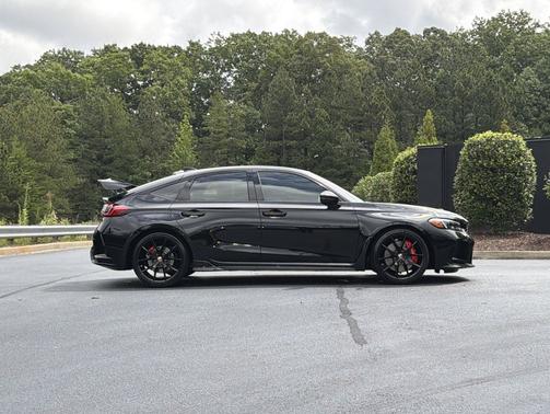 Crystal Black Pearl 2026 Honda Civic Type R Manual