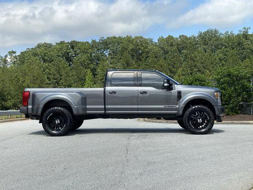 2022 Ford F-450 Platinum