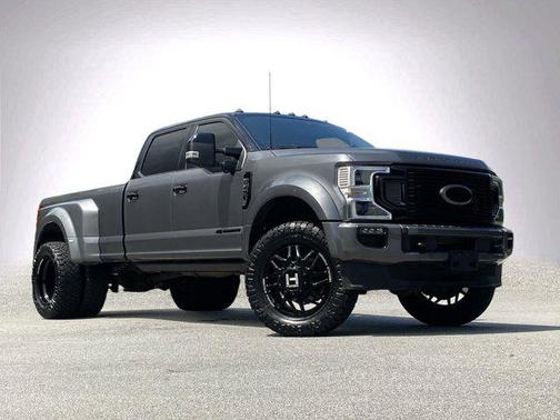 2022 Ford F-450 Platinum