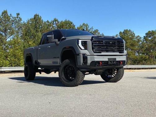 2025 GMC Sierra 2500 AT4