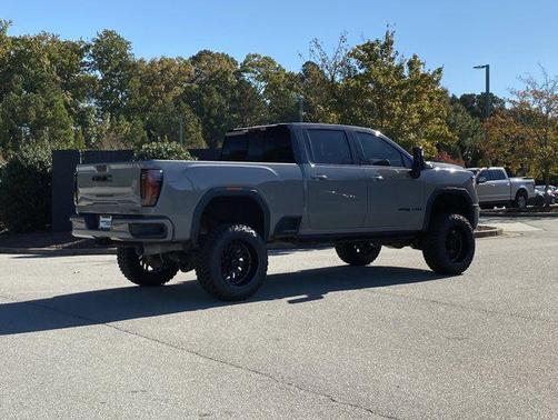 2025 GMC Sierra 2500 AT4