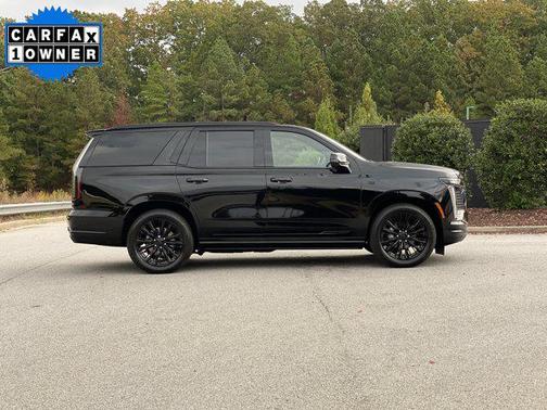 2025 Cadillac Escalade Premium Luxury