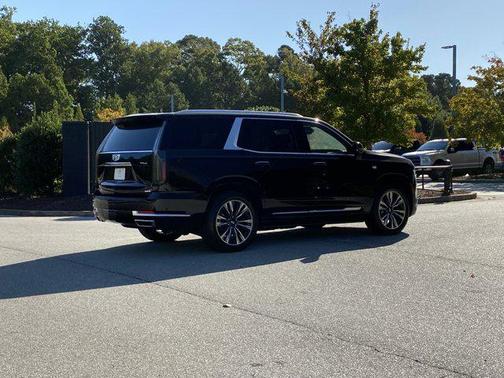 2025 Cadillac Escalade Premium Luxury
