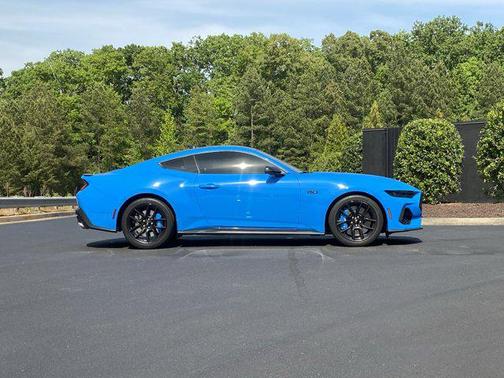 Grabber Blue Metallic 2024 Ford Mustang GT