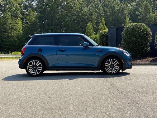2023 MINI Hardtop Cooper S