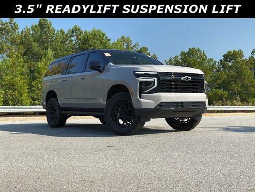 2025 Chevrolet Suburban RST