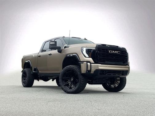 Onyx Black 2024 GMC Sierra 2500 AT4X