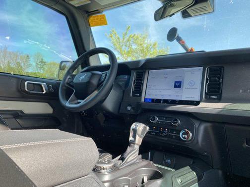 Desert Sand 2025 Ford Bronco Base 2 Door 4x4