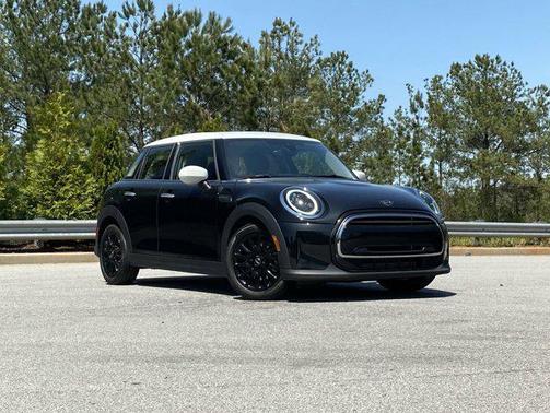 2024 MINI Hardtop Cooper