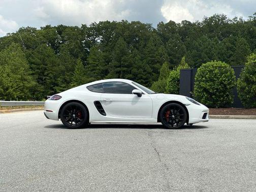 2023 Porsche 718 Cayman S