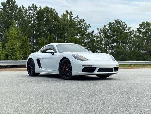 2023 Porsche 718 Cayman S