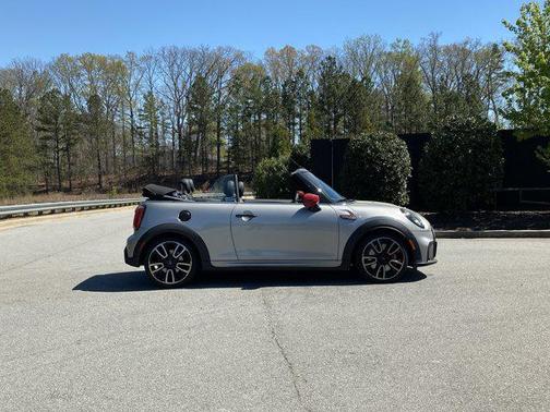 Melting Silver III Metallic 2024 MINI Convertible John Cooper Works