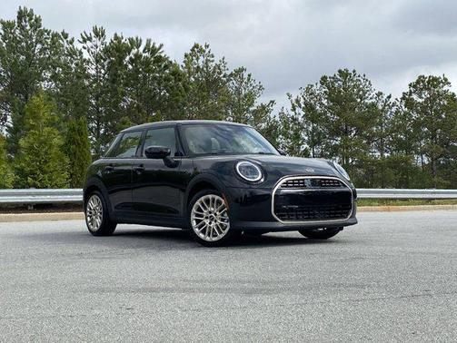 2025 MINI Hardtop Cooper