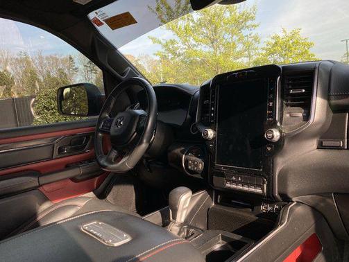 Diamond Black Crystal Pearlcoat 2023 RAM 1500 TRX