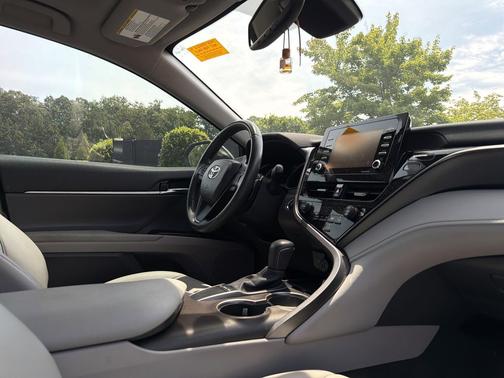 PREDAWN GRAY MICA 2023 Toyota Camry SE