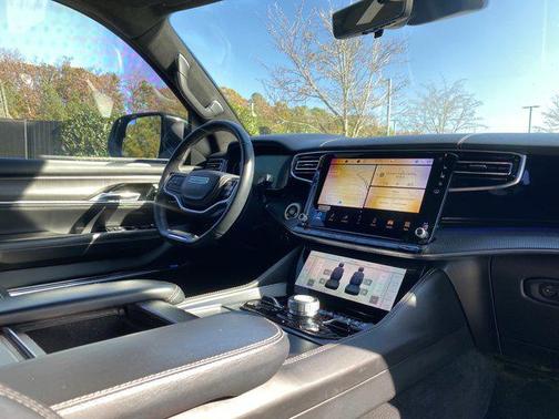 2022 Jeep Grand Wagoneer Series II Obsidian 4x4