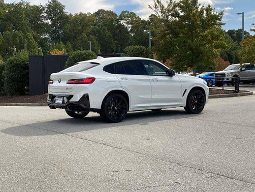 2024 BMW X4 M40i
