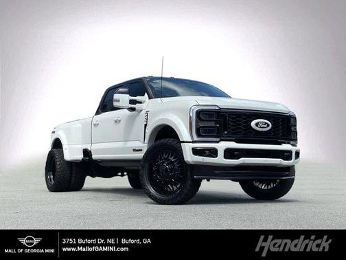Star White Metallic Tri-Coat 2026 Ford F-450 Platinum