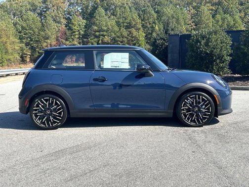 2025 MINI Hardtop Cooper