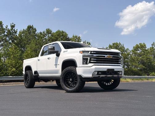 Summit White 2022 Chevrolet Silverado 3500 High Country
