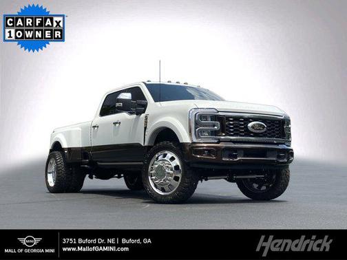Star White Metallic Tri-Coat 2025 Ford F-450 King Ranch