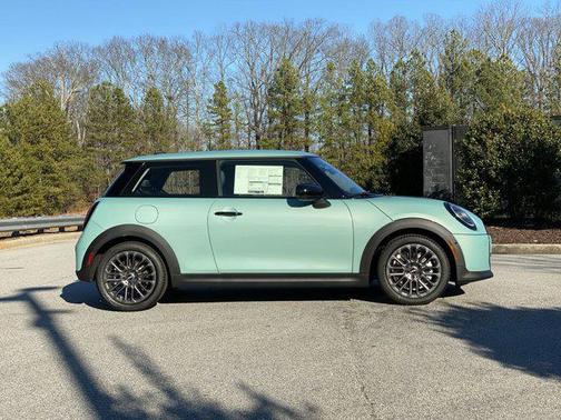 2025 MINI Hardtop Cooper