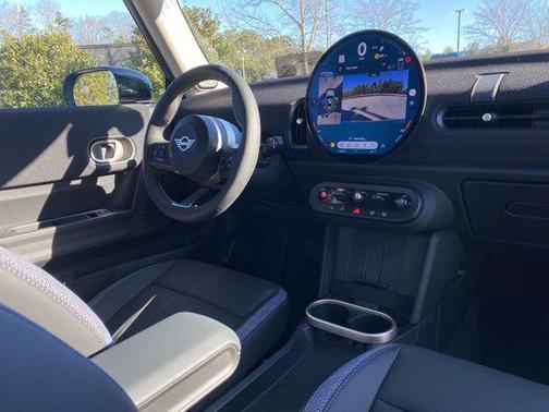 2025 MINI Hardtop Cooper