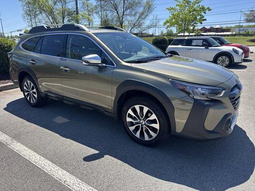 Autumn Green Metallic 2025 Subaru Outback Touring XT