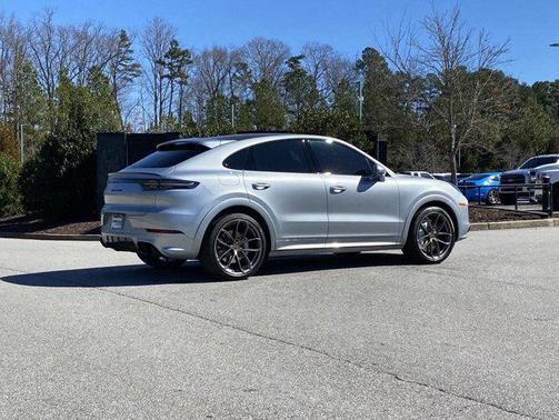 2020 Porsche Cayenne Turbo