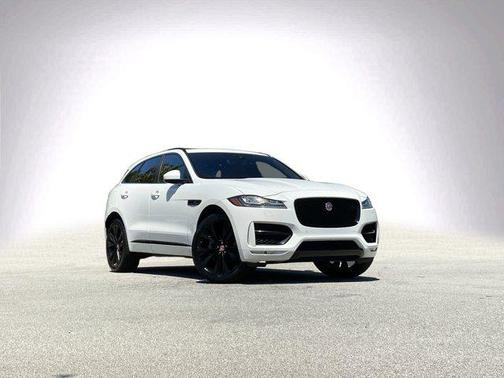 2018 Jaguar F-PACE 30t R-Sport
