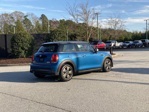 2023 MINI Hardtop Cooper