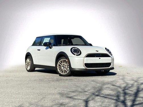 2025 MINI Hardtop Cooper