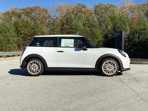 2025 MINI Hardtop Cooper