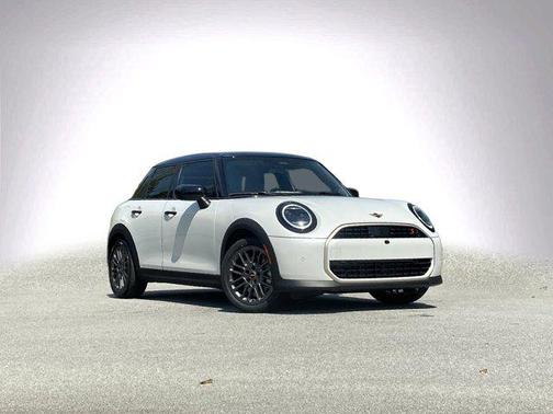 Nanuq White Metallic 2026 MINI Hardtop Cooper S