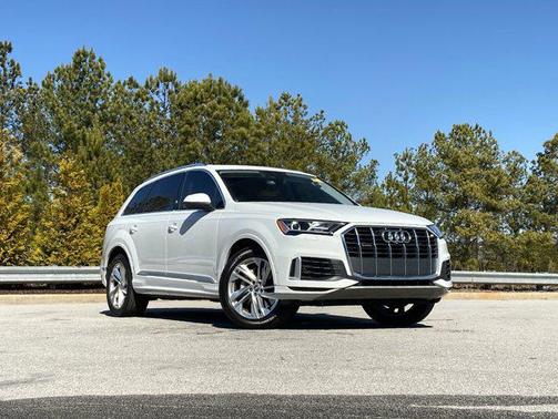 2020 Audi Q7 45 Premium Plus